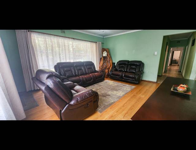 3 BEDROOM HOUSE FOR SALE IN SASOLBURG EXT 23